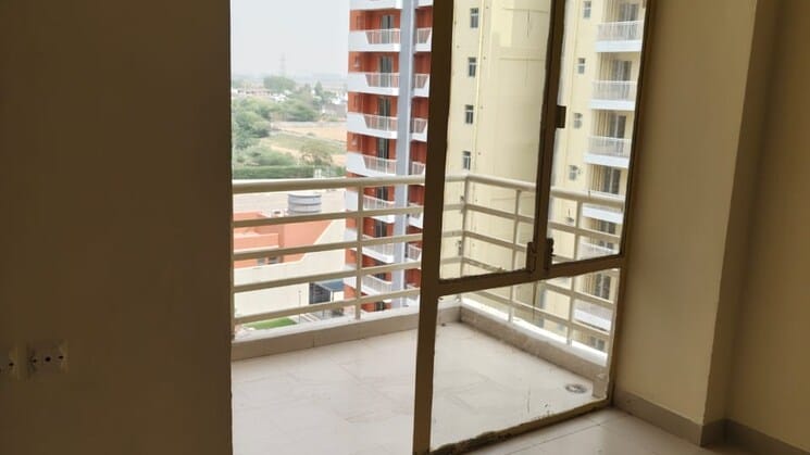 1 Bedroom 394 Sq.Ft. Apartment in Sohna Sector 33 Gurgaon