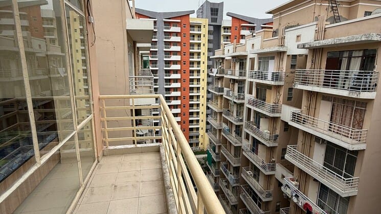 1 Bedroom Apartment in Sohna Sector 33 Gurgaon