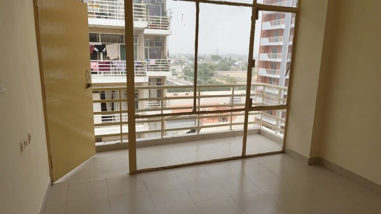 1 Bedroom Apartment in Sohna Sector 33 Gurgaon