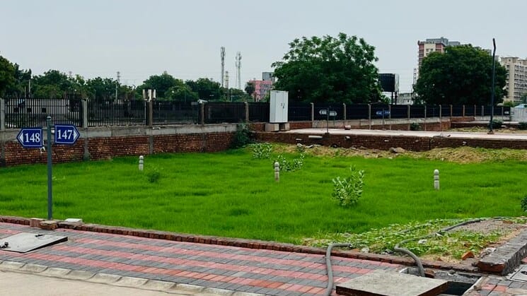 Plot in Sohna Sector 35 Gurgaon
