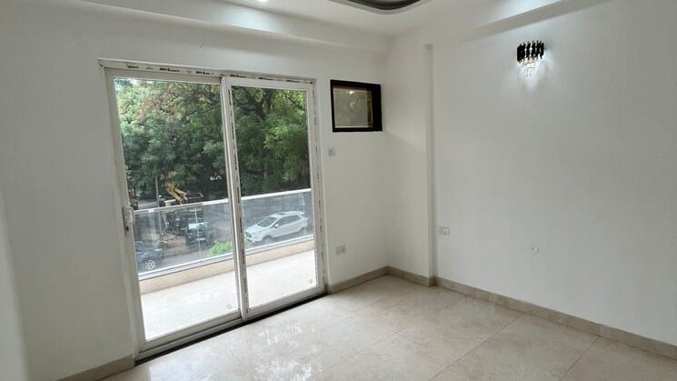 1.5 BHK Flat for Sale in Sector 2 Gurgaon