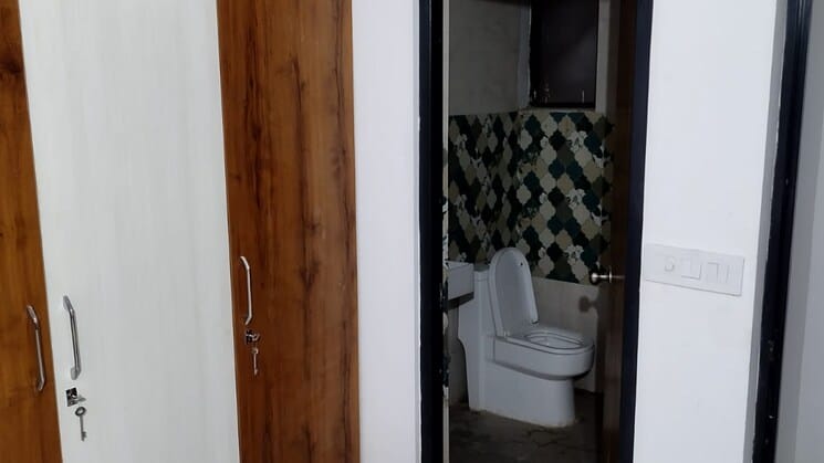 2 BHK Flat for Sale in Sohna Sector 6, Gurgaon
