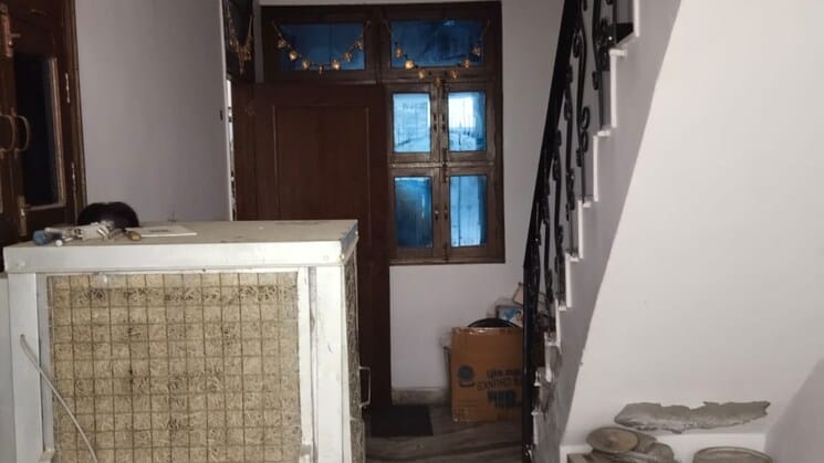 2 BHK House for Sale in Laxman Vihar Gurgaon