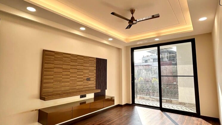 3 BHK Builder Floor for Sale in Palam Vihar Gurgaon