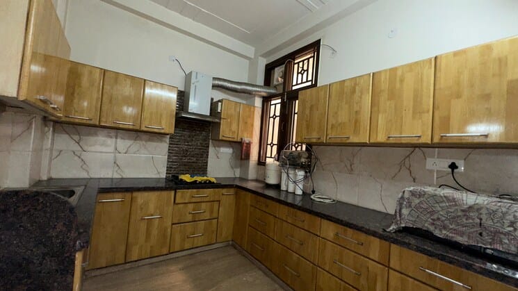 3 BHK Builder Floor for Sale in Palam Vihar Gurgaon