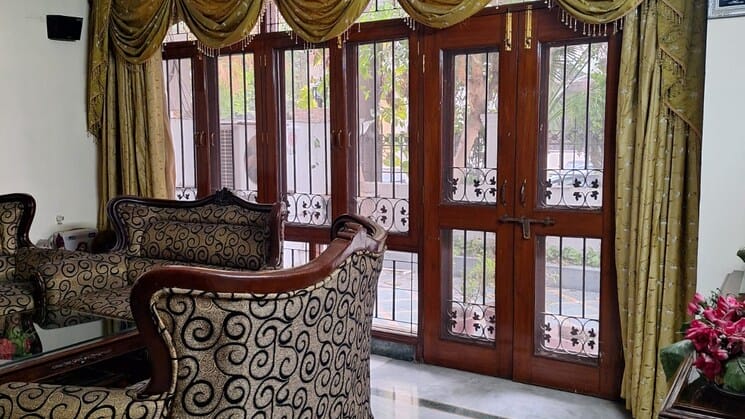 5 BHK House for Sale in Palam Vihar Gurgaon