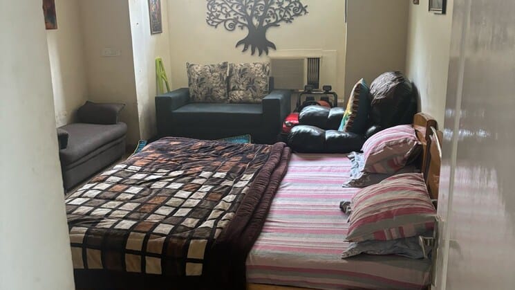 5 BHK House for Sale in Palam Vihar Gurgaon