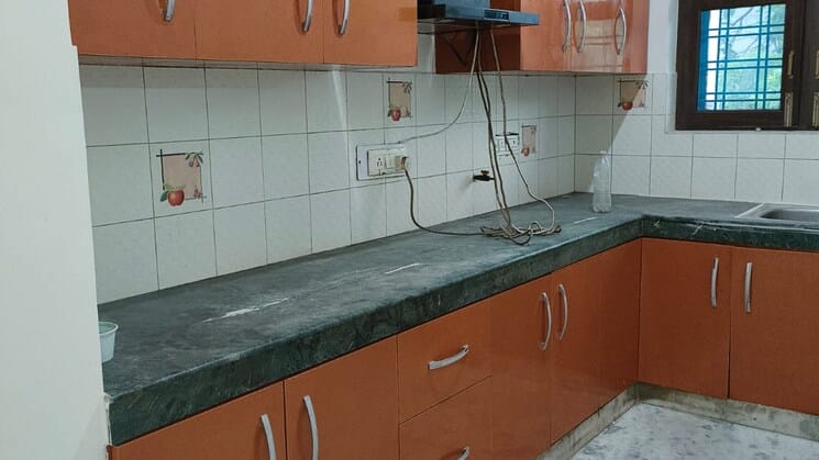 6 BHK House for Sale in Palam Vihar Gurgaon