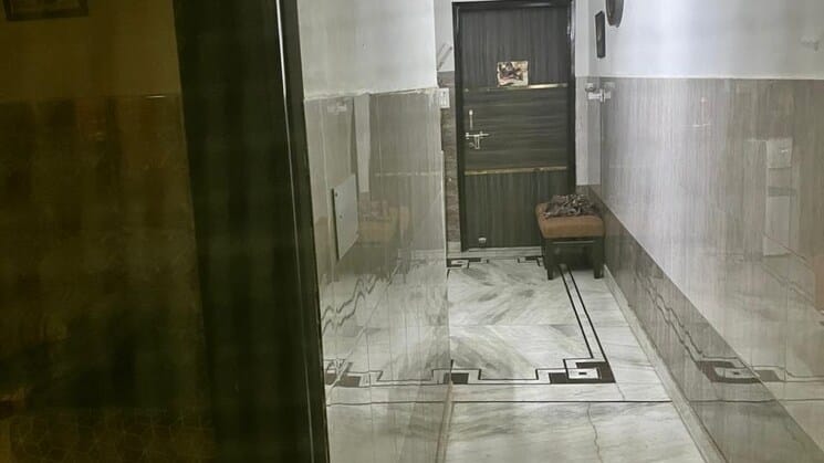 6 BHK House for Sale in Uttam Nagar Delhi