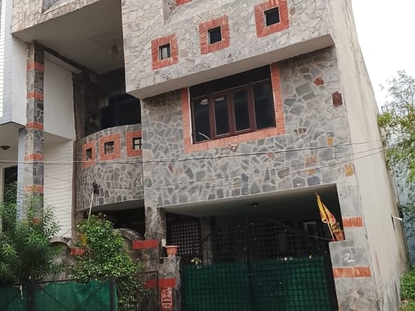 Independent House for sale in Palam Vihar, Gurgaon