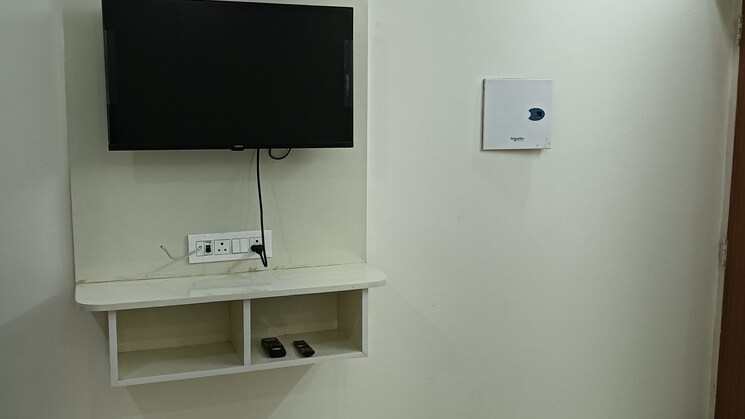 1 RK Apartment in Emaar Emerald Floors Premier, Sector 65