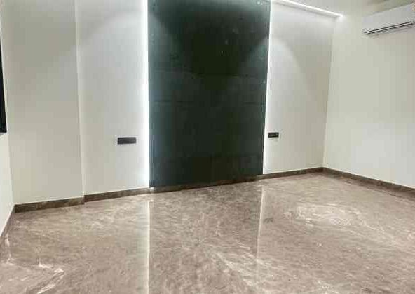 1 RK in Silverglades The Ivy Sector 28 Gurgaon