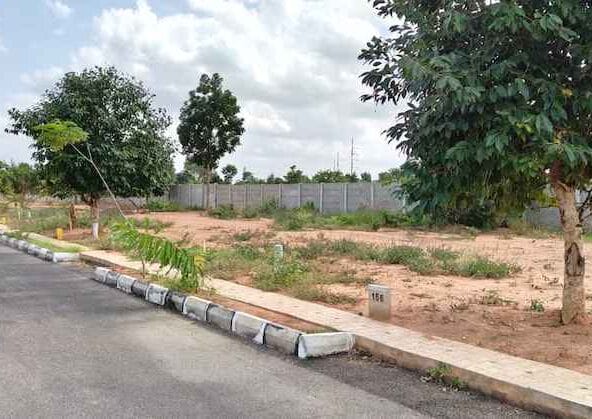 1200 Sq. Ft. Plot on Bagalur Road Bangalore
