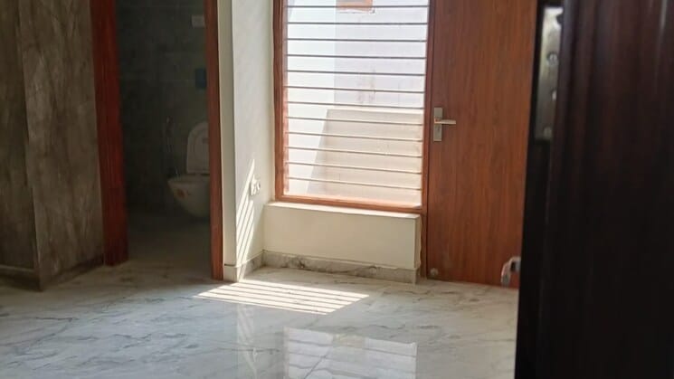 2 BHK House for Sale in Sector 16, Faridabad
