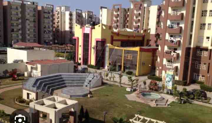 2 Bedroom apartment in Trehan Hill View Garden