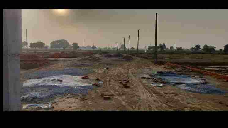 65 Sq. Yard Plot for Sale in SK Smart City Sector 162 Noida