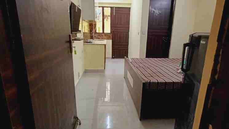 Furnished 1 RK apartment Sector 28 Gurgaon in Suncity Essel Tower