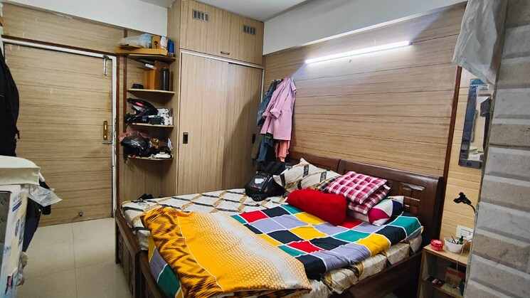 Furnished 1 RK in Unitech Ivory Towers Sector 40 Gurgaon