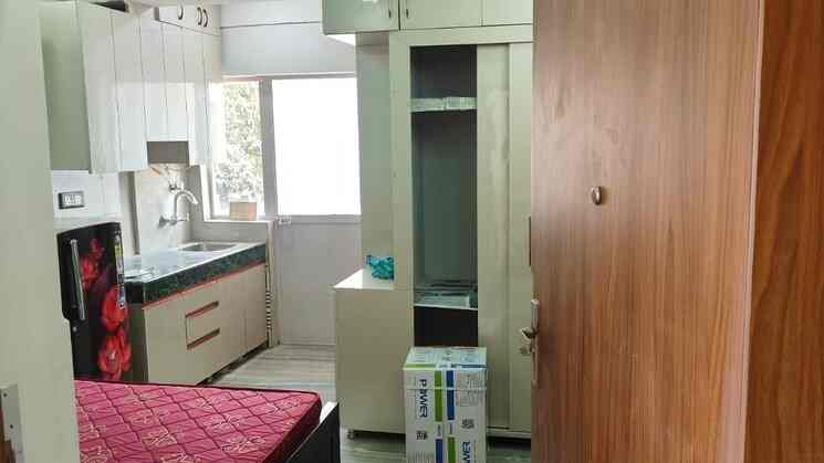 Furnished Studio in Suncity Essel Tower IFFCO Chowk Gurgaon