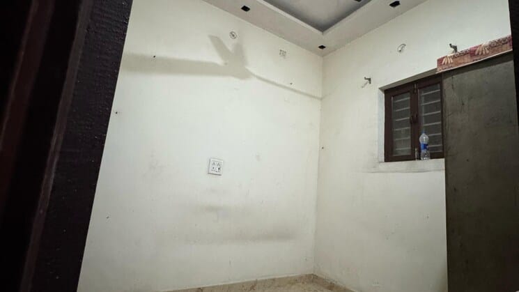 3 BHK House for Sale in Gandhi Colony, Faridabad