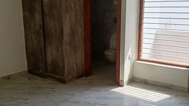 2 BHK House for Sale in Sector 16, Faridabad