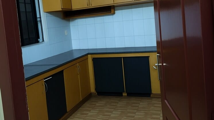 5 BHK House for Sale in Adarsh Nagar, Faridabad