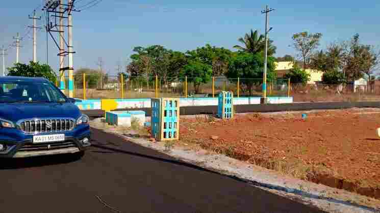 Plot in Telecom Woodland City Devanahalli