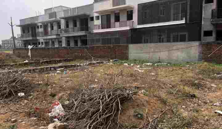 Prime 200 Sq. Yards Plot for Your Dream Home in Tapukara