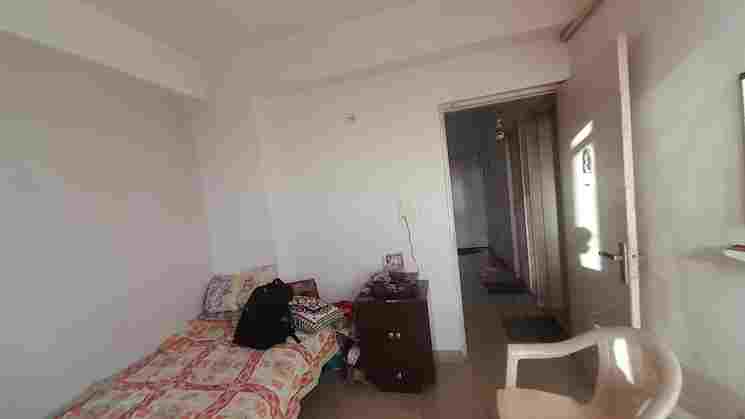 Spacious 2BHK Semi Furnished Apartment in The Essentia