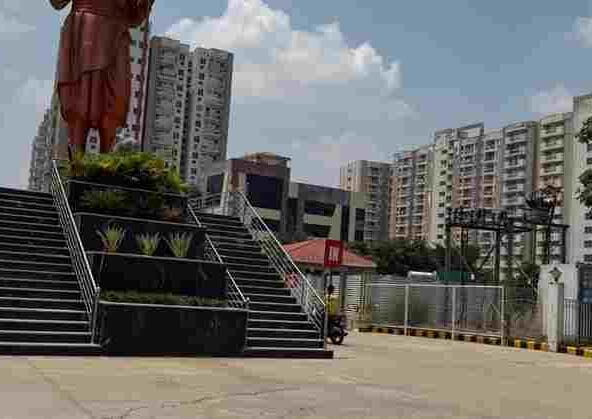Spacious 2BHK Unfurnished Apartment in Trehan Delight Residence