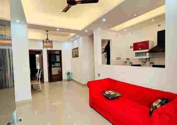 Spacious 3BHK Builder Floor in RLF Mapple Greens