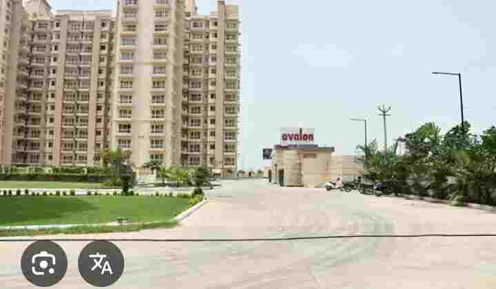 Spacious 3BHK Semi Furnished Apartment in Avalon Gardens